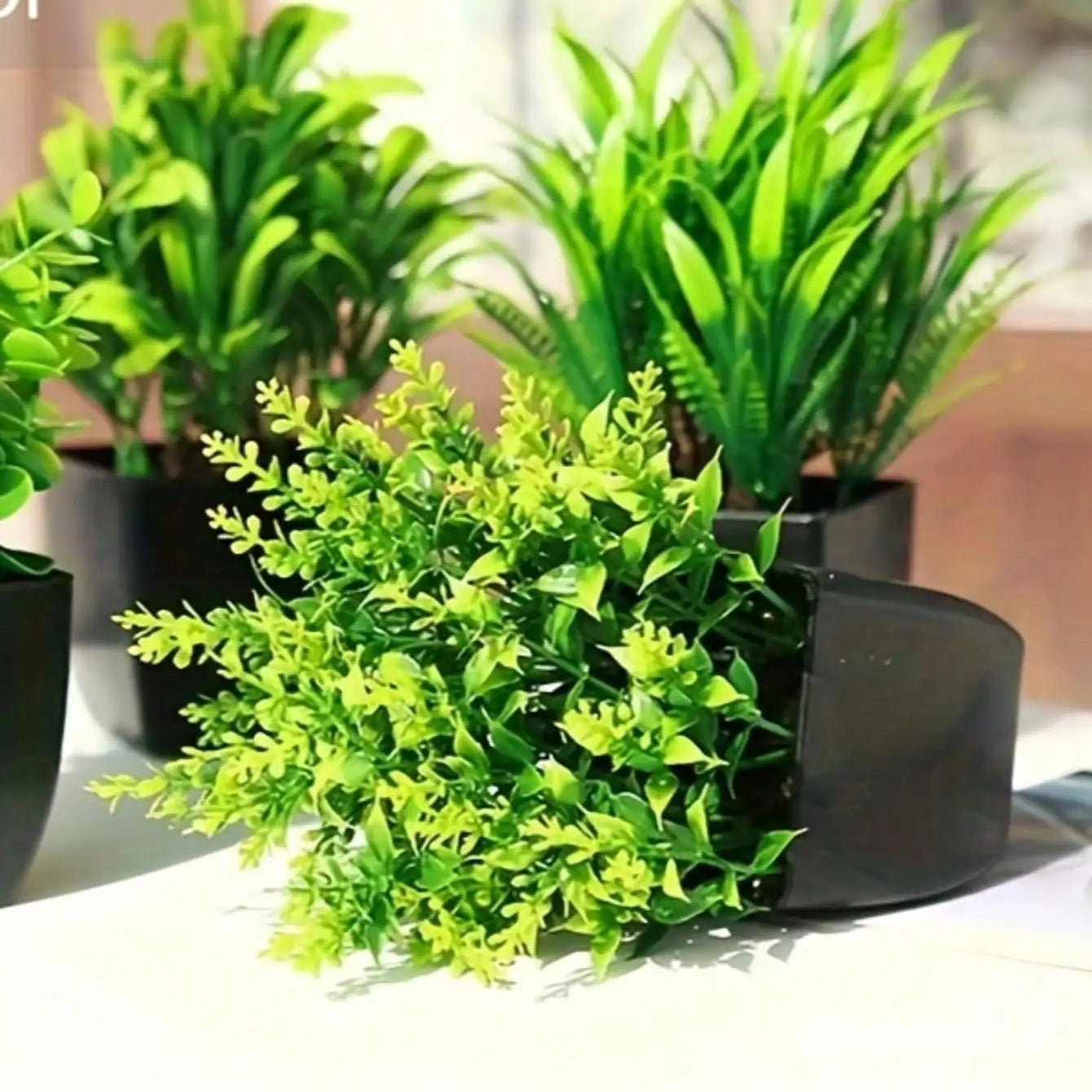 1pc planta falsa pote preto, mini planta artificial em vaso de eucalipto para decoração de mesa de banheiro de fazenda de escritório doméstico interno