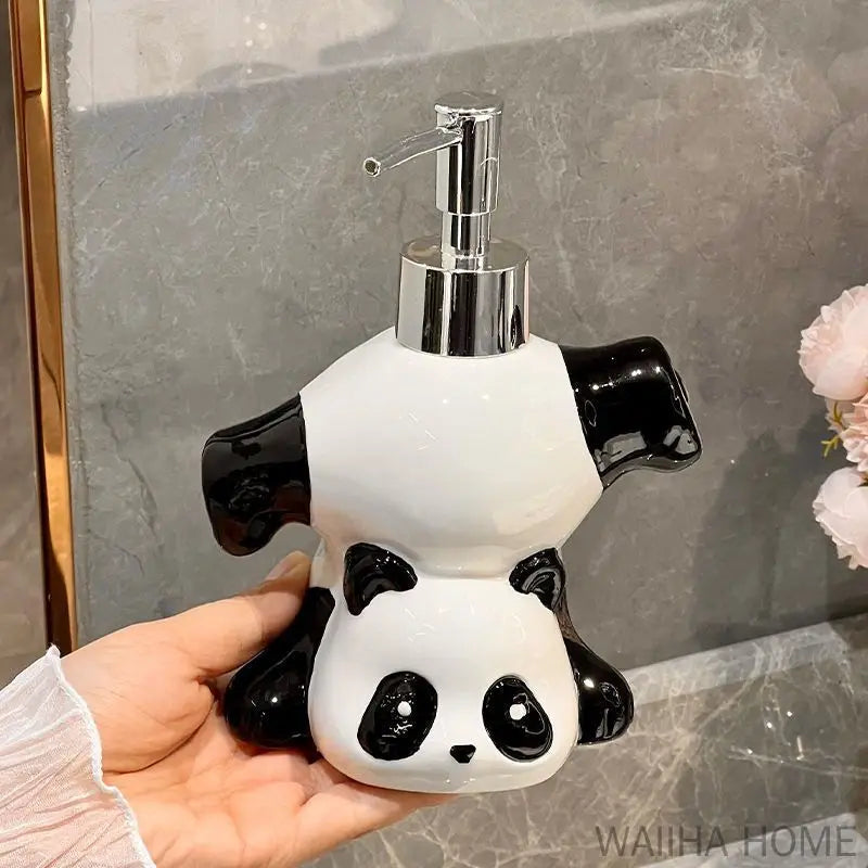 Criativo crianças panda dispensador de sabão cerâmica forma panda saboneteira acessórios decoração do banheiro shampoo garrafa meninas presente