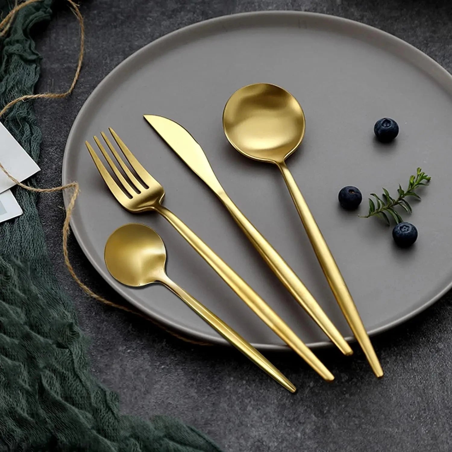 24 peças titânio banhado a ouro conjunto de talheres de aço inoxidável facas garfos colheres conjunto de talheres para casa e restaurante máquina de lavar louça