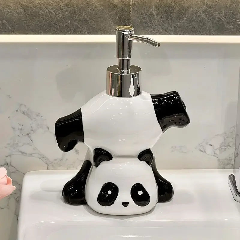 Criativo crianças panda dispensador de sabão cerâmica forma panda saboneteira acessórios decoração do banheiro shampoo garrafa meninas presente