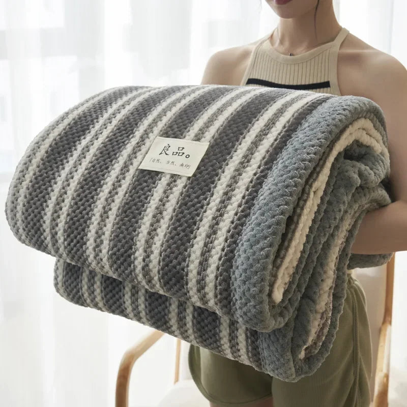 Cobertor de Malha de Chenille — Aconchego e Estilo para Seu Lar